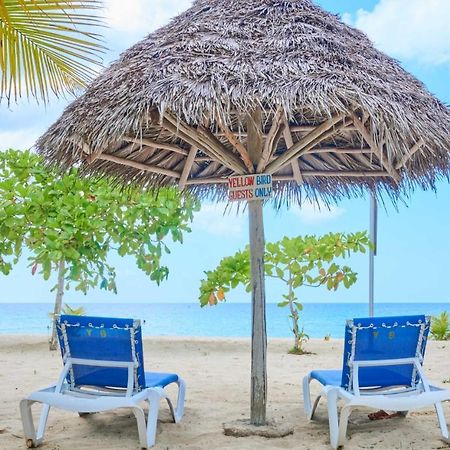 Yellow Bird Sea Негрил Екстер'єр фото